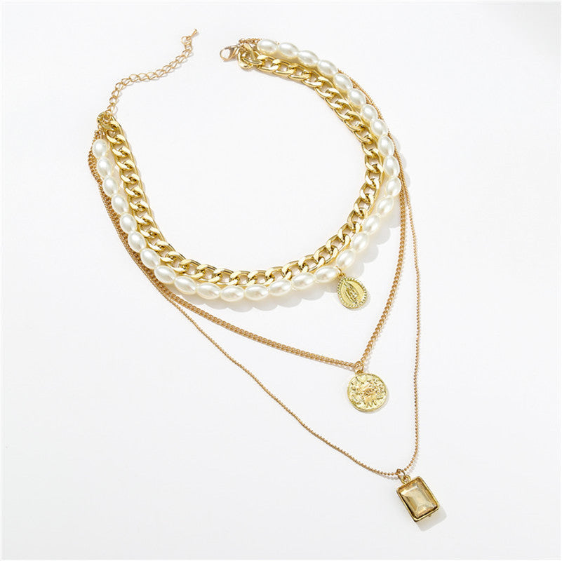 Birta Pearl Necklace