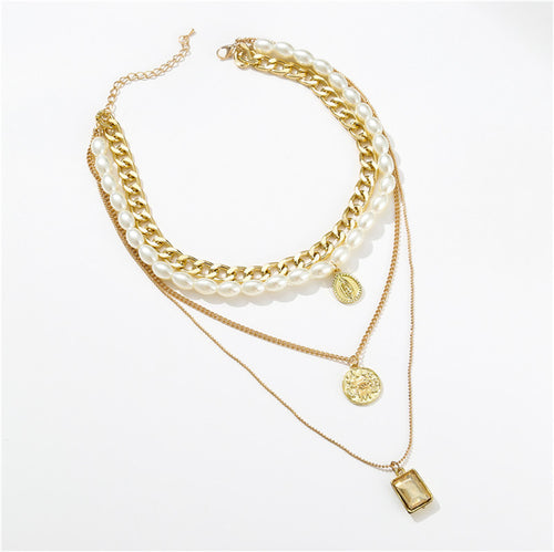 Birta Pearl Necklace