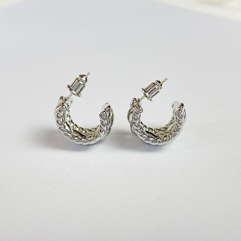 Pia Twisted Huggie Hoops