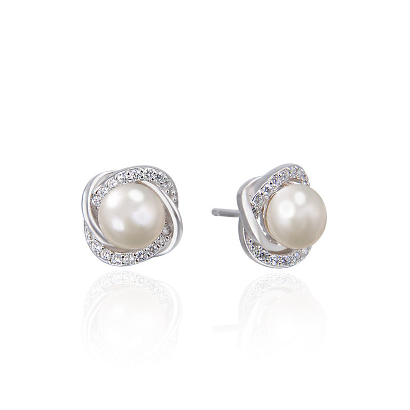 Eira Pearl Halo Stud Earrings