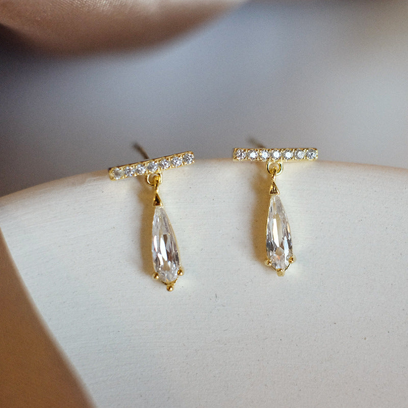 Runa Bar Drop Earrings