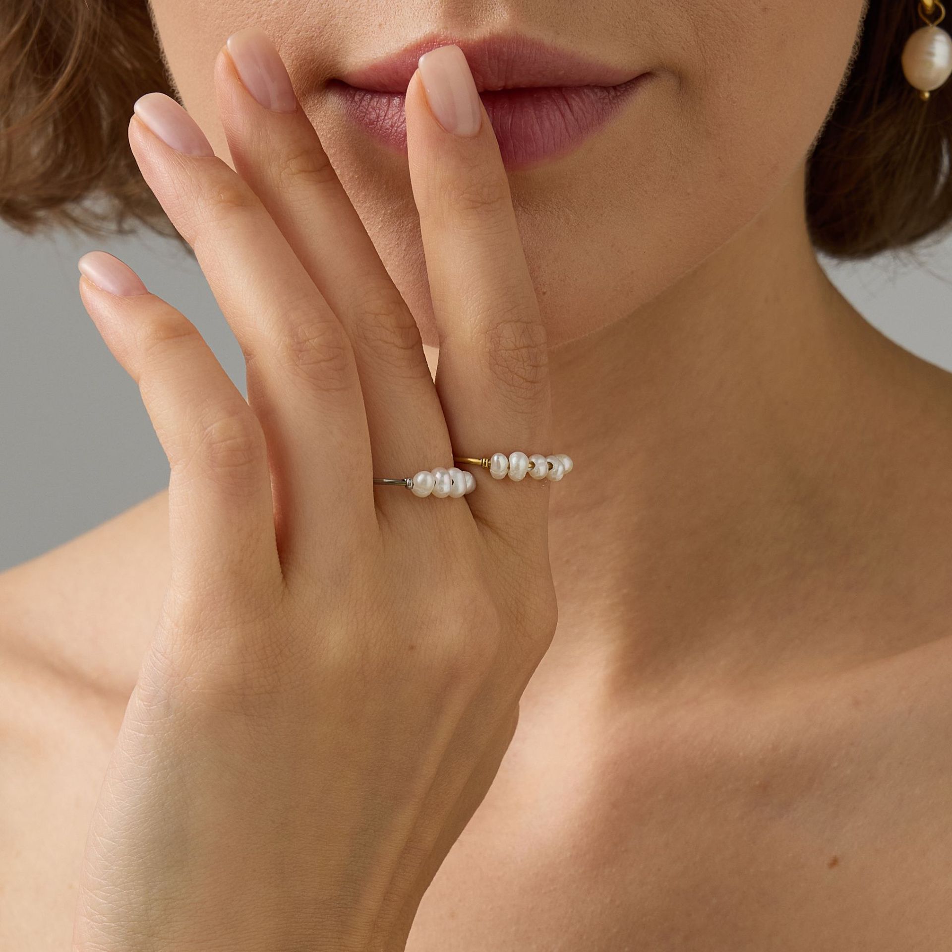 Vilja Pearl Wire Ring