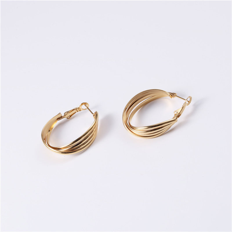 Aila Twisted Hoop Earrings