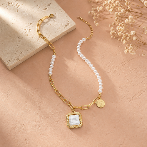 Agnes Pearl Necklace
