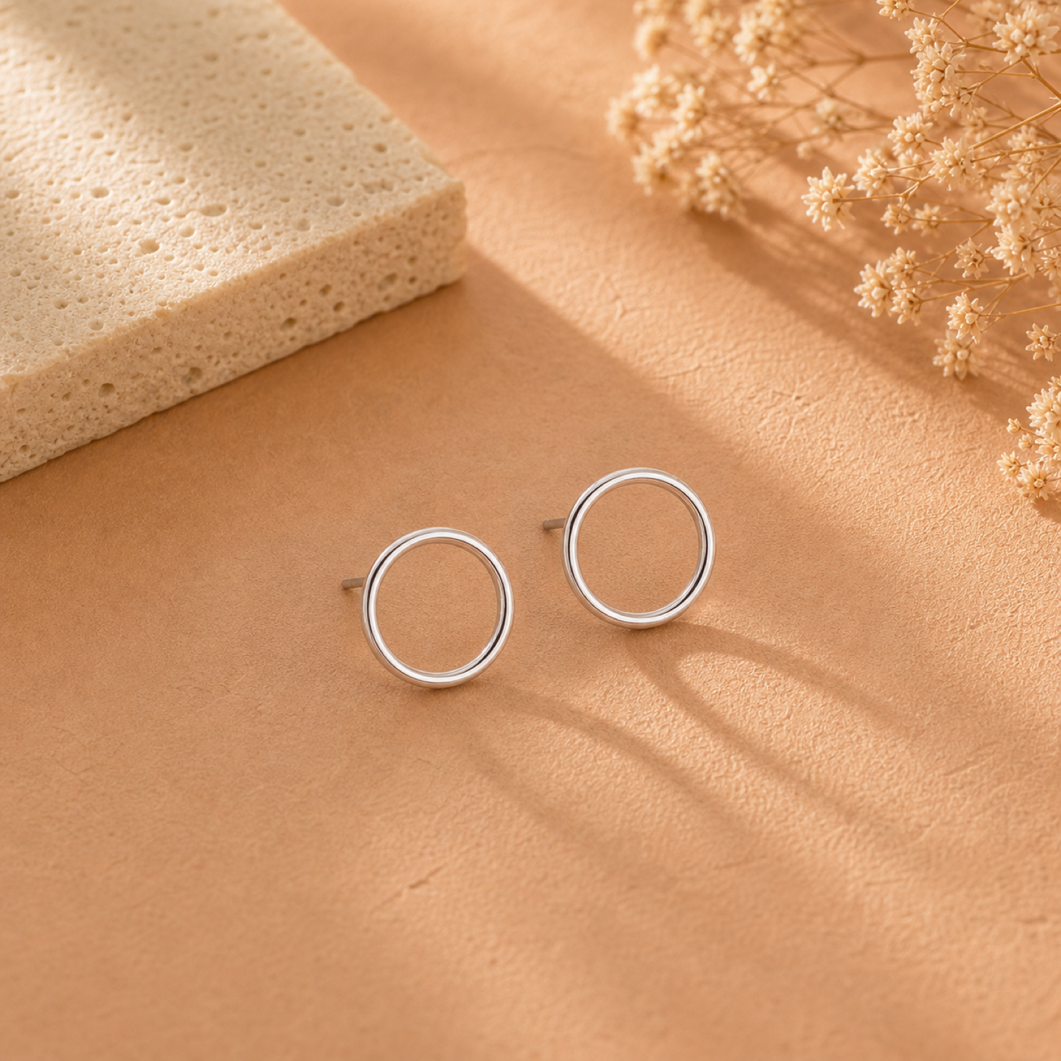 Linnea Stud Earrings