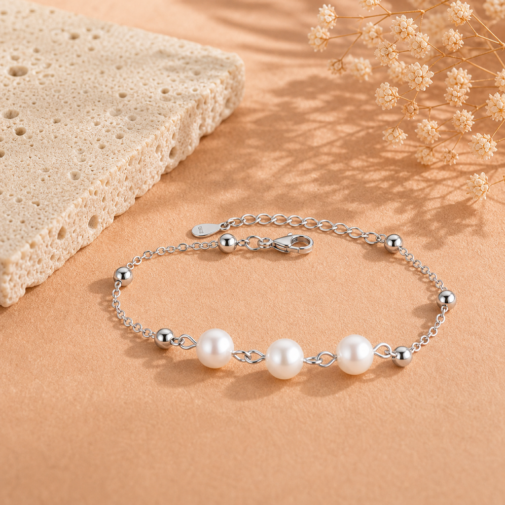 Selma Pearl Chain Bracelet