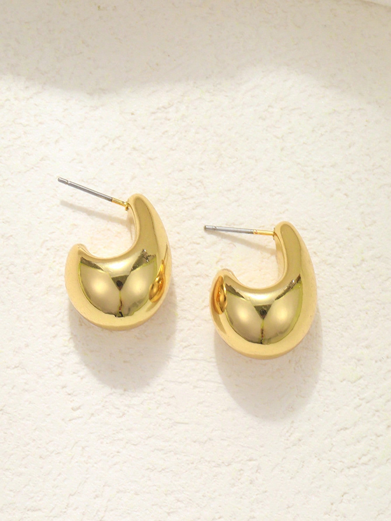 Inga Teardrop Hoop Earrings