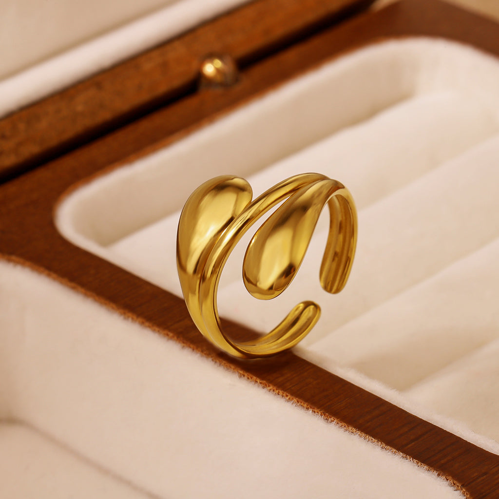 Ylva Twin-Teardrop Ring
