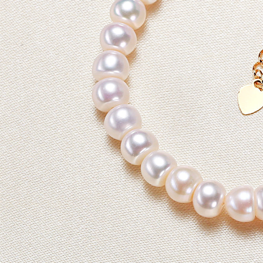 Astrid Pearl Bracelet